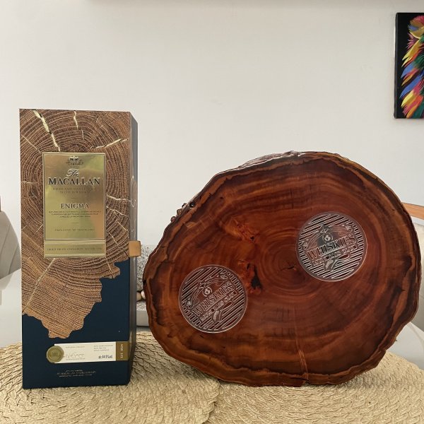 THE MACALLAN ENIGMA + TÁBUA PORTA COPOS